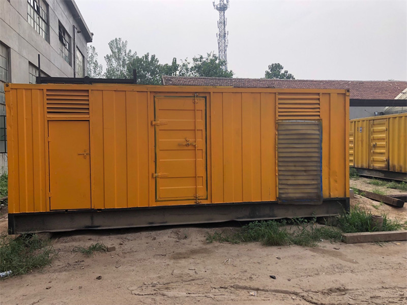 青龙发电机出租进行负载测试时，电瓶电量不足的具体判断标准是什么？